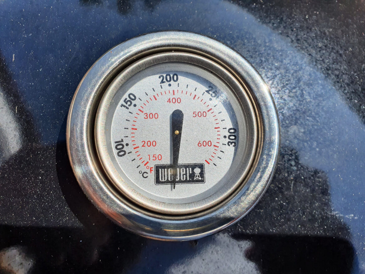 Kugelgrill Weber Master-Touch GBS E-5750 - Thermometer